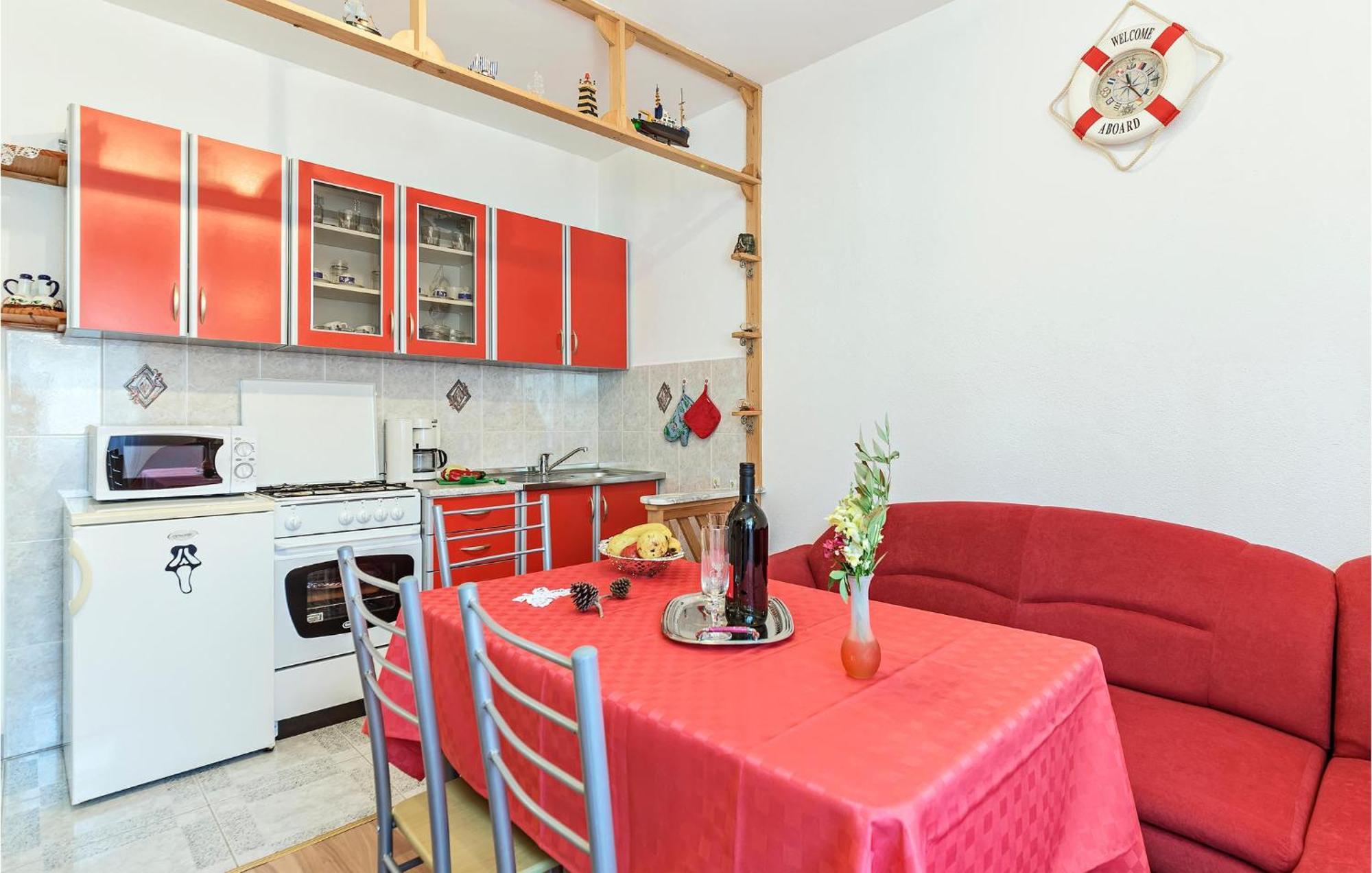 2 Bedroom Lovely Apartment In Labin Labin  Exteriér fotografie