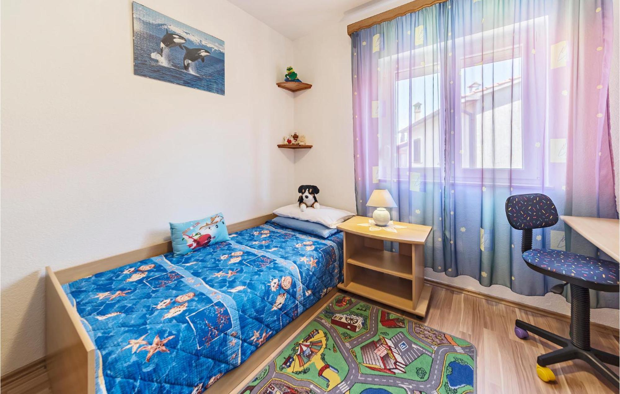 2 Bedroom Lovely Apartment In Labin Labin  Exteriér fotografie